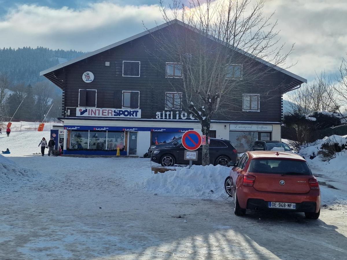 Place Royale Pour 10 A 12 Personnes A 30 Met Des Pistes De Ski Et Vtt Metabief Exterior photo